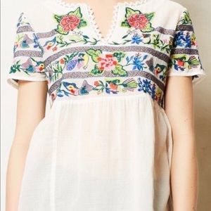 Anthropologie- Vanessa Virginia embroidered linen